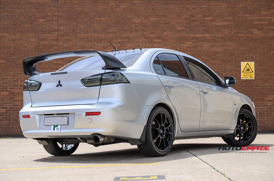 MITSUBISHI LANCER CHALLENGE BLACK 